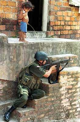 nino-en-la-guerra.jpg