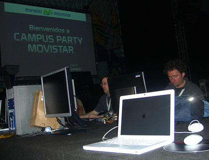 Mi MacBook en la Campus Party Barcelona 2007